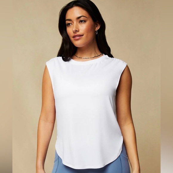 Fabletics dry-flex tunic tank - Picture 3 of 5